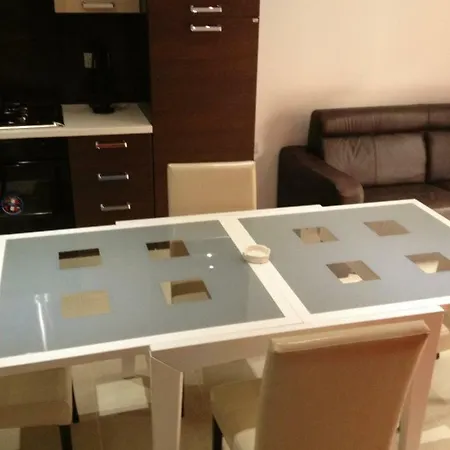 C St Julians Paceville 2 Bedroom *